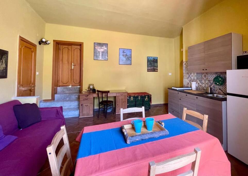 Apartamento Spaccanapoli Top, Your House In The Old Town Exterior foto